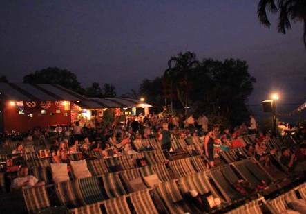 Deckchair Cinema - Gold Coast Attractions 4