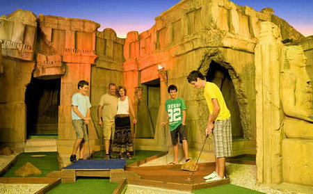 King Tutts Putt Putt - Gold Coast Attractions 2