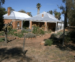 Avondale Discovery Farm - Gold Coast Attractions