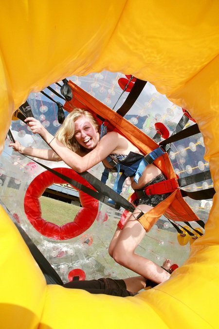 OzBall - Gold Coast Attractions 1