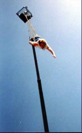 Tower Bungy Jump - Gold Coast Attractions 1