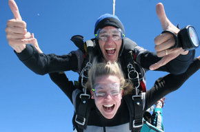 Skydive Temora - Gold Coast Attractions 3