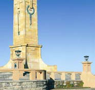 Fremantle War Memorial - Gold Coast Attractions