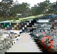 Clyde River Houseboats - Gold Coast Attractions