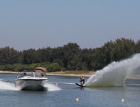 Bonney's WA Water Ski Park - Gold Coast Attractions 1