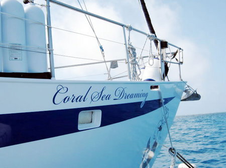 Coral Sea Dreaming Dive And Sail - Gold Coast Attractions 2