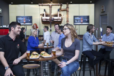 Carlton Brewhouse - Gold Coast Attractions 6