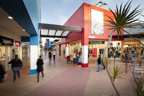 Harbour Town Adelaide - Gold Coast Attractions 3