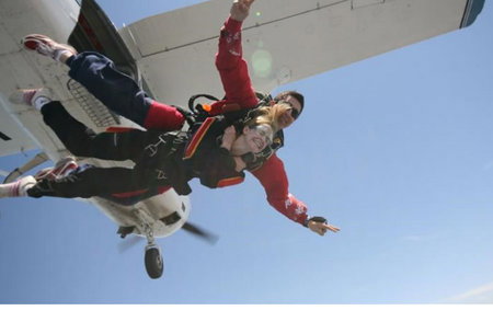 Commando Skydivers - Gold Coast Attractions 5
