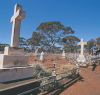 Coolgardie Cemetery - Gold Coast Attractions