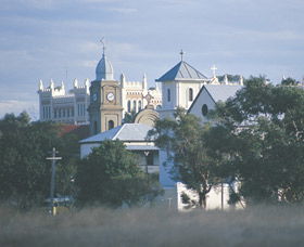 Waddington WA Gold Coast Attractions
