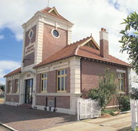 Merredin Town Hall - Gold Coast Attractions