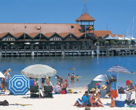 Sorrento Quay - Gold Coast Attractions 0