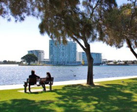 Foreshore Reserve - Gold Coast Attractions 0