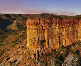 Cockburn Range - Gold Coast Attractions 0