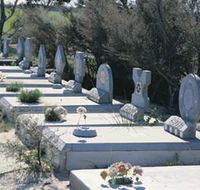 Corrigin Dog Cemetery - Gold Coast Attractions