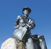 Paddy Hannans Statue - Gold Coast Attractions