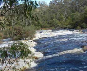 Moons Crossing - Gold Coast Attractions 0