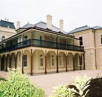 Auchendarroch House and Wallis Tavern - Gold Coast Attractions