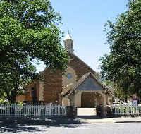 St George Church and Cemetery Tours - Gold Coast Attractions