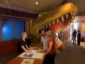 Wadlata Outback Centre - Gold Coast Attractions 0