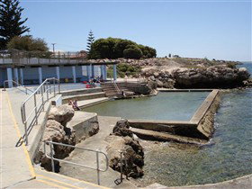 Edithburgh Tidal Pool - Gold Coast Attractions 0