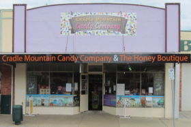 Cradle Mountain Candy Company And Honey Boutique - Gold Coast Attractions 0