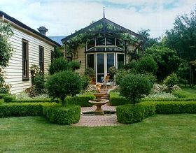Western Junction TAS Gold Coast Attractions