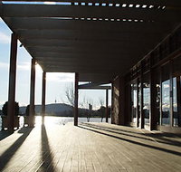 The Boat House By The Lake - Gold Coast Attractions