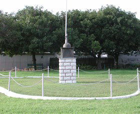 Pinkenba War Memorial - Gold Coast Attractions 0