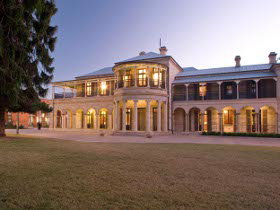 Old Government House - Gold Coast Attractions 0