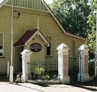 Montville Memorial Precinct - Gold Coast Attractions