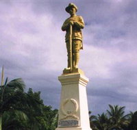 Port Douglas War Memorial - Gold Coast Attractions