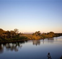 Lake Wivenhoe - Gold Coast Attractions