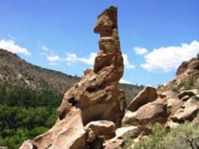 Donnellys Castle - Gold Coast Attractions 0