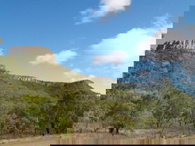 Lords Table Mountain - Gold Coast Attractions 0