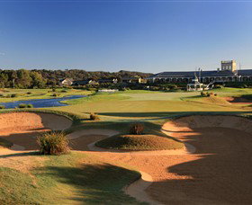 Eagle Ridge Golf Course - Gold Coast Attractions 0