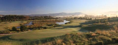 Yering Meadows - Gold Coast Attractions 0