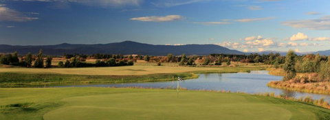 Yering Meadows - Gold Coast Attractions 1