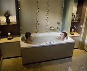Daylesford Day Spa - Gold Coast Attractions 0