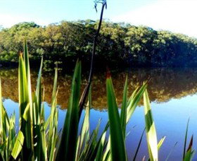 Aura Vale Lake Park - Gold Coast Attractions 0