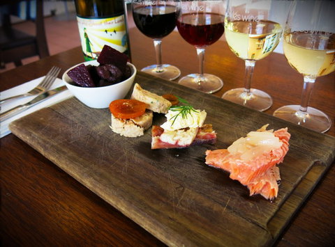 Fowles Wine - Gold Coast Attractions 1