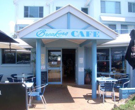 Breakers Cafe And Restaurant - Gold Coast Attractions 0
