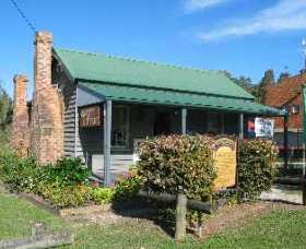 Werninck Craft Cottage - Gold Coast Attractions 0