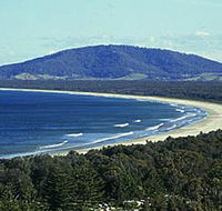 Sir Charles Kingsford Smith Memorial and Lookout - Gold Coast Attractions