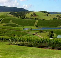 Crooked River Winery - Gold Coast Attractions