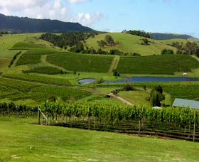 Crooked River Winery - Gold Coast Attractions 0