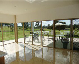 Razorback Ridge Wines - Gold Coast Attractions 4