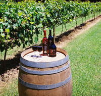 Cedar Creek Estate Vineyard and Winery - Gold Coast Attractions