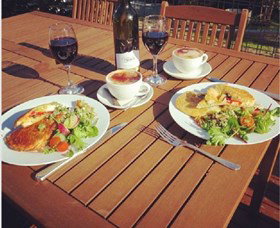 Flyfaire Wines - Gold Coast Attractions 3